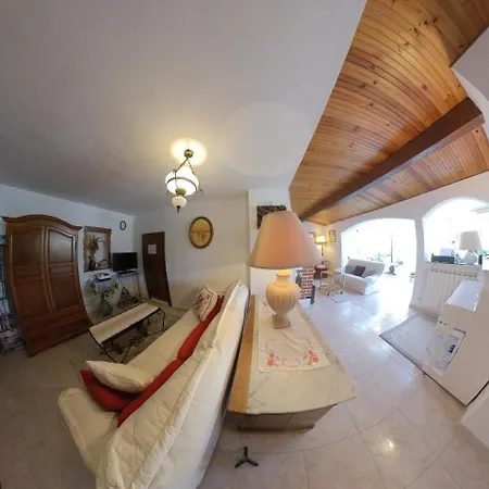 Villa Baina *